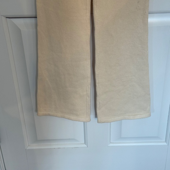 New Frankie's Bikinis Mason Cloud Knit Flare Pant 31804 - Picture 8 of 15